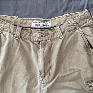 American Eagle Outfitters _ Mends Classic Cargo Short - Size 40
